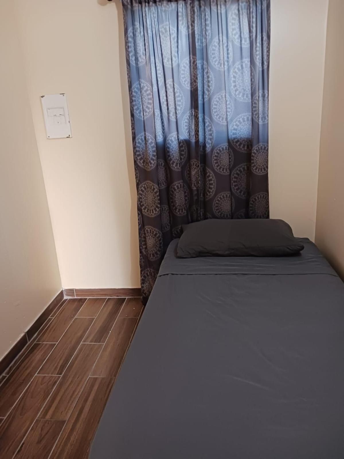 Hostel House Downtown Oc Santa Ana Zewnętrze zdjęcie